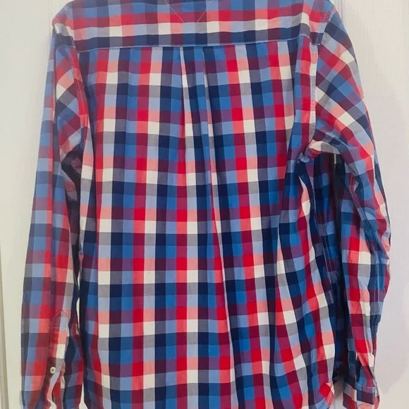 Men's Checkered Tommy Hilfiger Button Downs (Lot of 3) - Picture 5 of 7